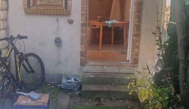 Quiet studio in garden 20 minutes from Paris-Centre