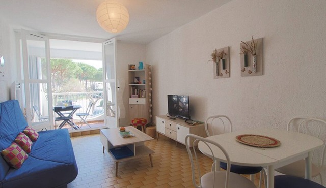 Quiet studio with parking - 4 guests
