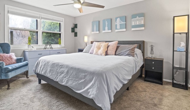 Quiet, stylish, & family-friendly 3 BR in Fairport