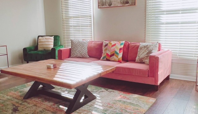 Quiet Suburban Retreat near UNC Charlotte
