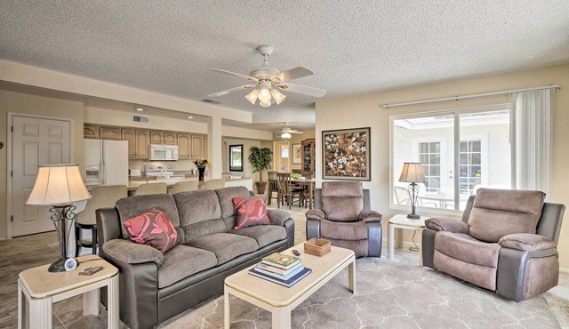 Quiet Sun City Home w/Grill - Golf & Hike Nearby!