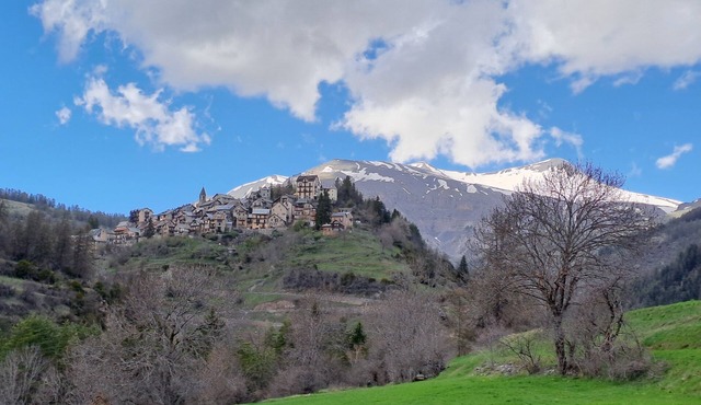 Quiet three-room apartment near Valberg