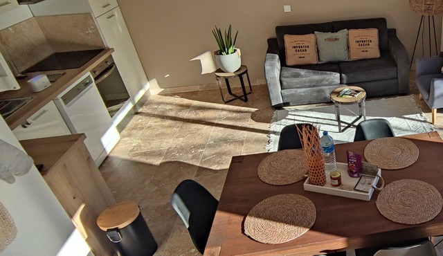 Quiet, unoverlooked 3* location