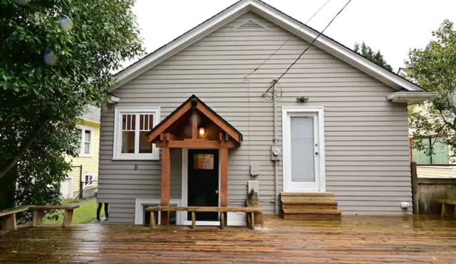 Quiet UW cottage by Ravenna park-Perfect location by Zen Living