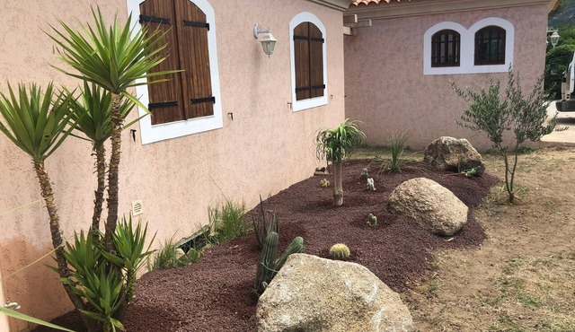 Quiet villa 3 bedrooms SAN AMBROGGIO - piscine- sea view and mountain view