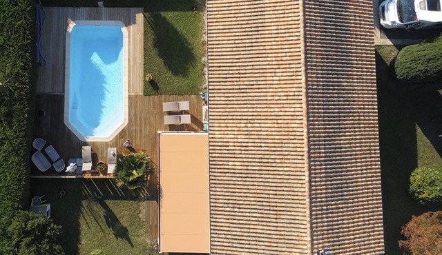 Quiet villa between lake and ocean in Hourtin