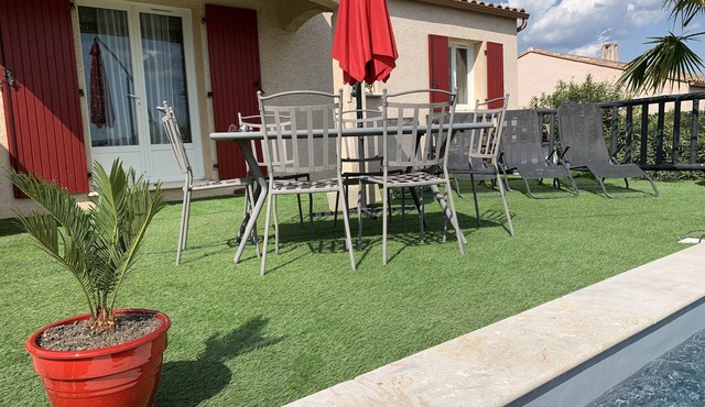 Quiet villa between Gard and Ardèche