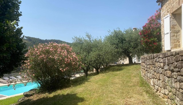 Quiet villa with pool, ideal for families