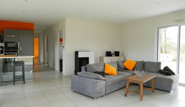 Quiet villa in the forest 2 steps from the lake