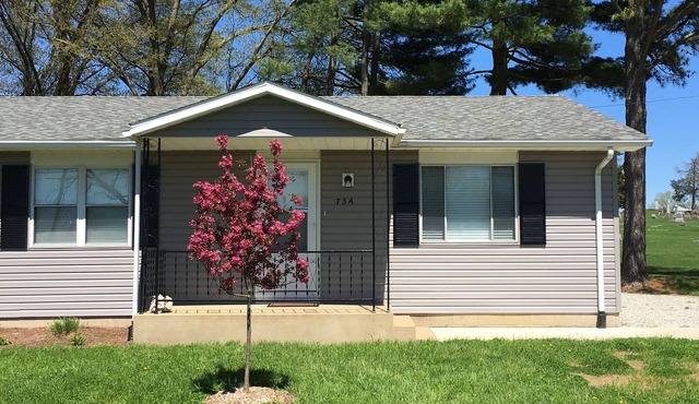 Quiet villa located one block from McKendree University in Lebanon Illinois.