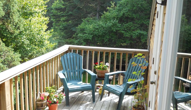 Quiet Wooded Setting near Acadia National Park