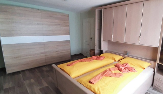 Quietly located vacation apartment at the Greifensteinen in Thum