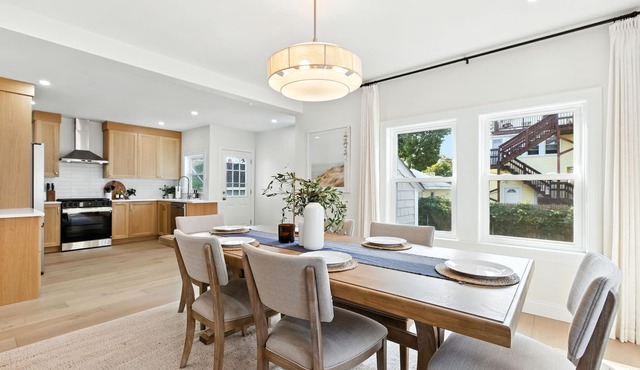 Quincy Escape – Coastal Getaway, Steps from Boston