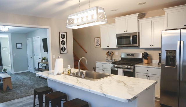 Quincy Quarters 2 - 2bdr, 2baths