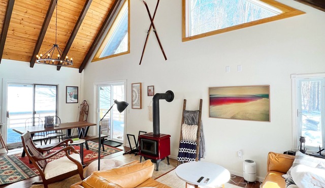 QUINN HOLLOW - Hunter Mountain Ski Cabin, Hot Tub