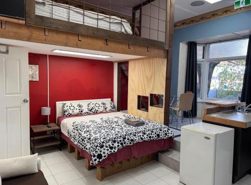 Quintessential Brunswick retreat