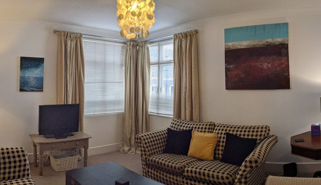 Quirky Coach House on Plymouth Hoe