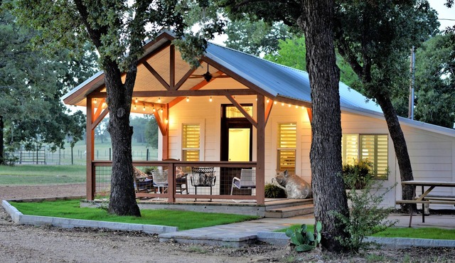 Quirky Country Charmer