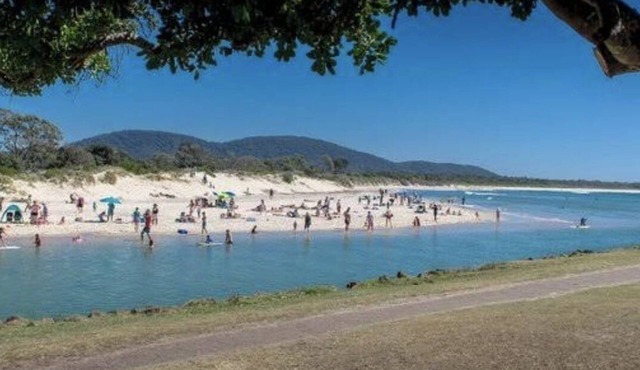 Quirky little 2 Bedroom Cottage in a Quiet Cul de sac