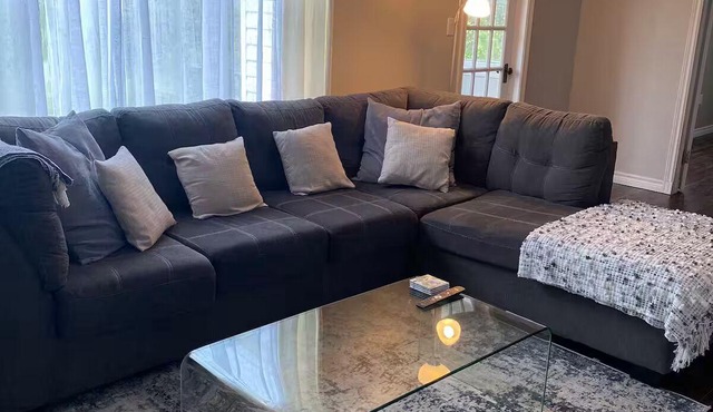 Quite 5 room home near the ocean in town