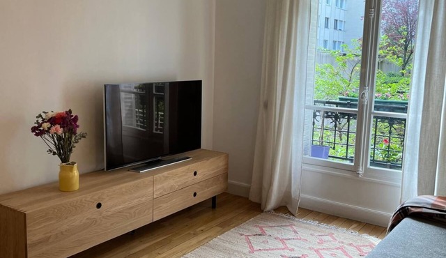 Quite, Lovely Apartment in Paris