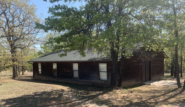 Quite property off Route 66 on Stroud Lake