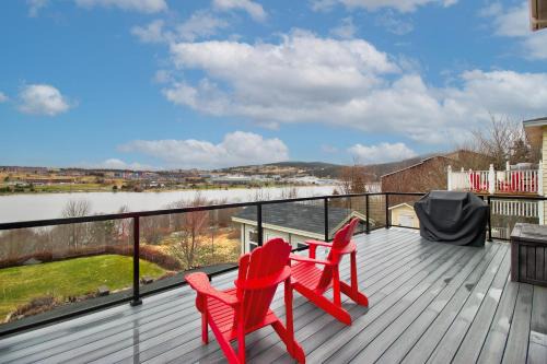 QV Lake house 5Bd Gym Bar Theatre