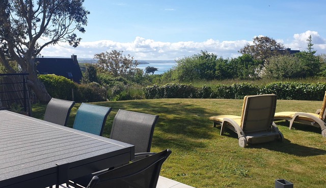 Rénovation Récente à 300m de la Plage - 8 Pers