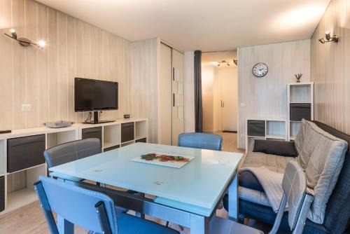 Résidence Cybele, Studio Etage 0 proche centre du village