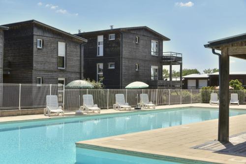 Résidence de tourisme avec piscine, le Domaine de Saint Orens