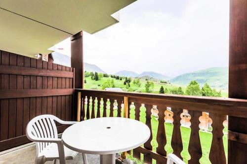 Résidence Les Mélèzes - maeva Home - Studio skis aux pieds vue montagne + 2 coins cabine 5 personnes - Sélection MAE-1344