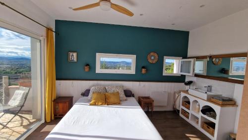 Rêve d'ESCAPADE chambre avec vue sublime sur les Cévennes Ardéchoises