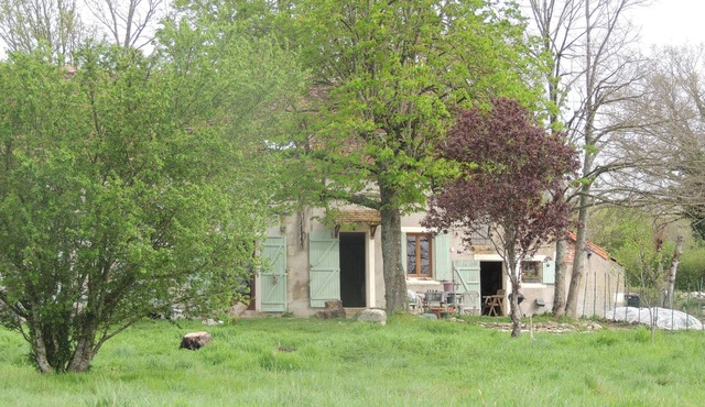 Rêves et Chaudrons Vous Propose une Chambre et sa Table D'hôtes Dans le Berry