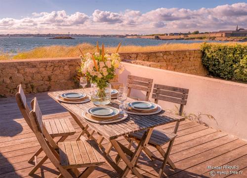 RÉF 332 - GÂVRES maisonnette type 3 en triplex front de mer