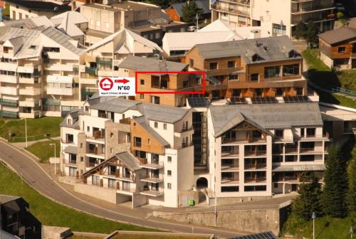 Résidence Le Portillo - Piscine - 3 Pièces pour 10 Personnes MAE-4843