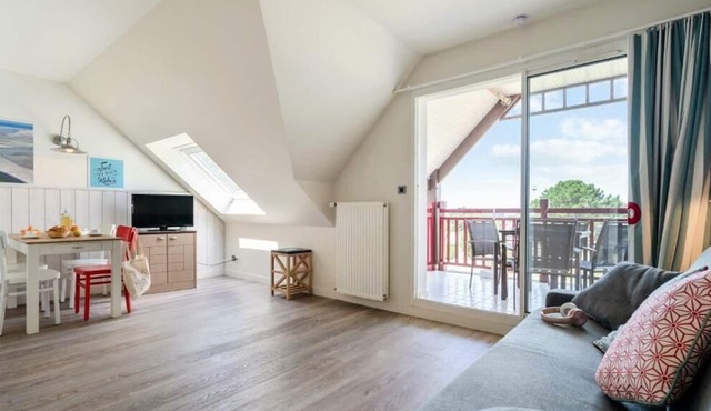 Résidence Pierre & Vacances Premium Le Domaine de Cramphore**** - Apartment for 4 people - 1 bedroom - Terrace or balcony - Sea view