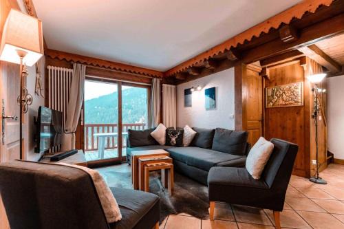 Résidence Roselend - Grand 4 pièces offrant de belles surfaces situé dans une résidence au village du chantel ,proche des pistes et avec piscine MAE-9204