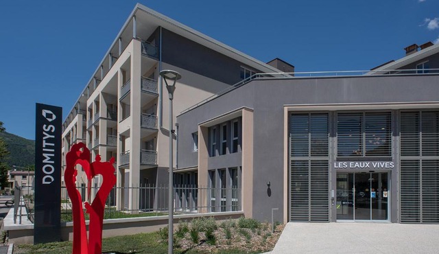 Résidence services seniors DOMITYS LES EAUX VIVES
