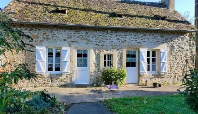 "Rêves de Gamins", Country cottage "La Camusière" near the European pole and 24h