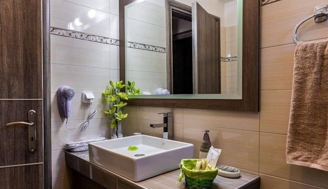 R 489 Two Bedroom villa Sea Views Private Pool Childrens Play Area