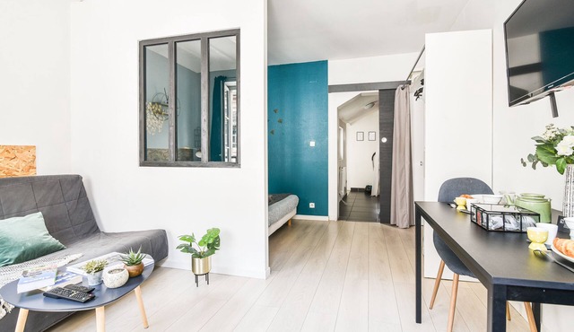 R Apartments Strasbourg Fenêtresurkrut ideal for couple and family!