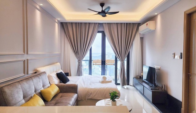 R & F Princess Cove CK Homestay