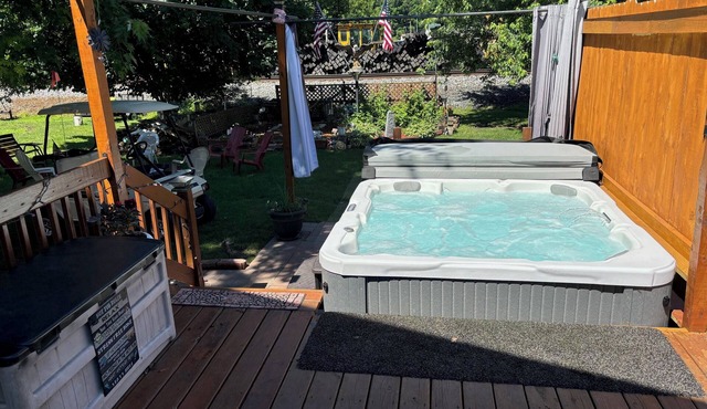 R-Lodge Getaway