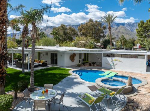 R & R Rendezvous by ACME House Company