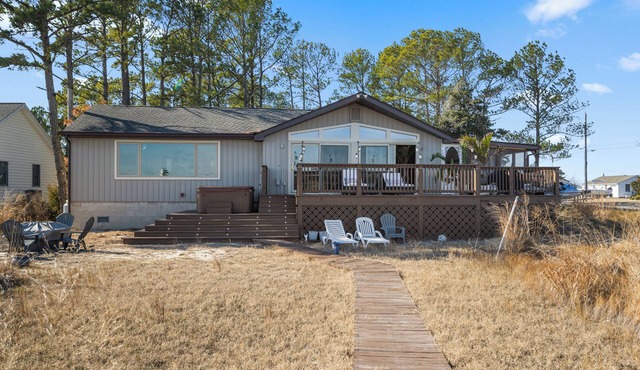 Reel Relaxation-Waterfront 3-bedroom house in Deal Island Historic District