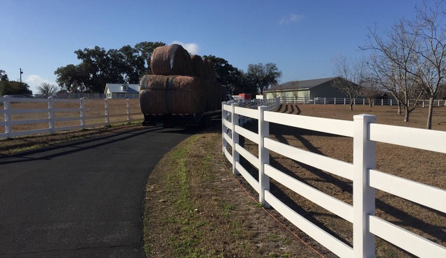 R/V spots on working horse farm $85 per night/$850 dollars per mo