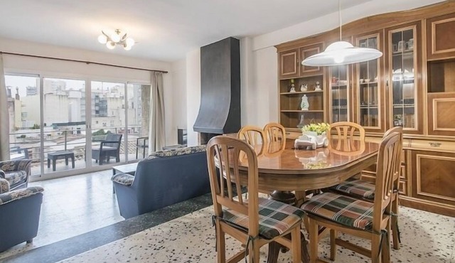 R28 Apartament Montserrat Beach 3º