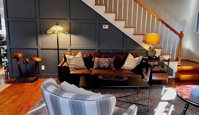 "Rabbits Run" Mountain Creek Retreat In Mentone- Sleeps 9- Hot Tub