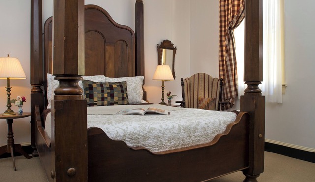 Rachael's Dowry Bed & Breakfast - The Carrie Frank Suite