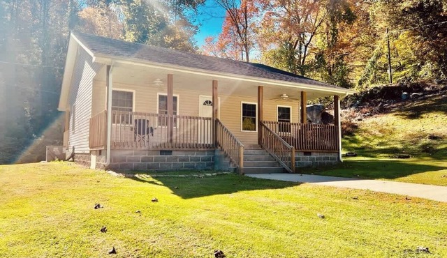 Rachel’s Retreat Near Leatherwood Off Road Park